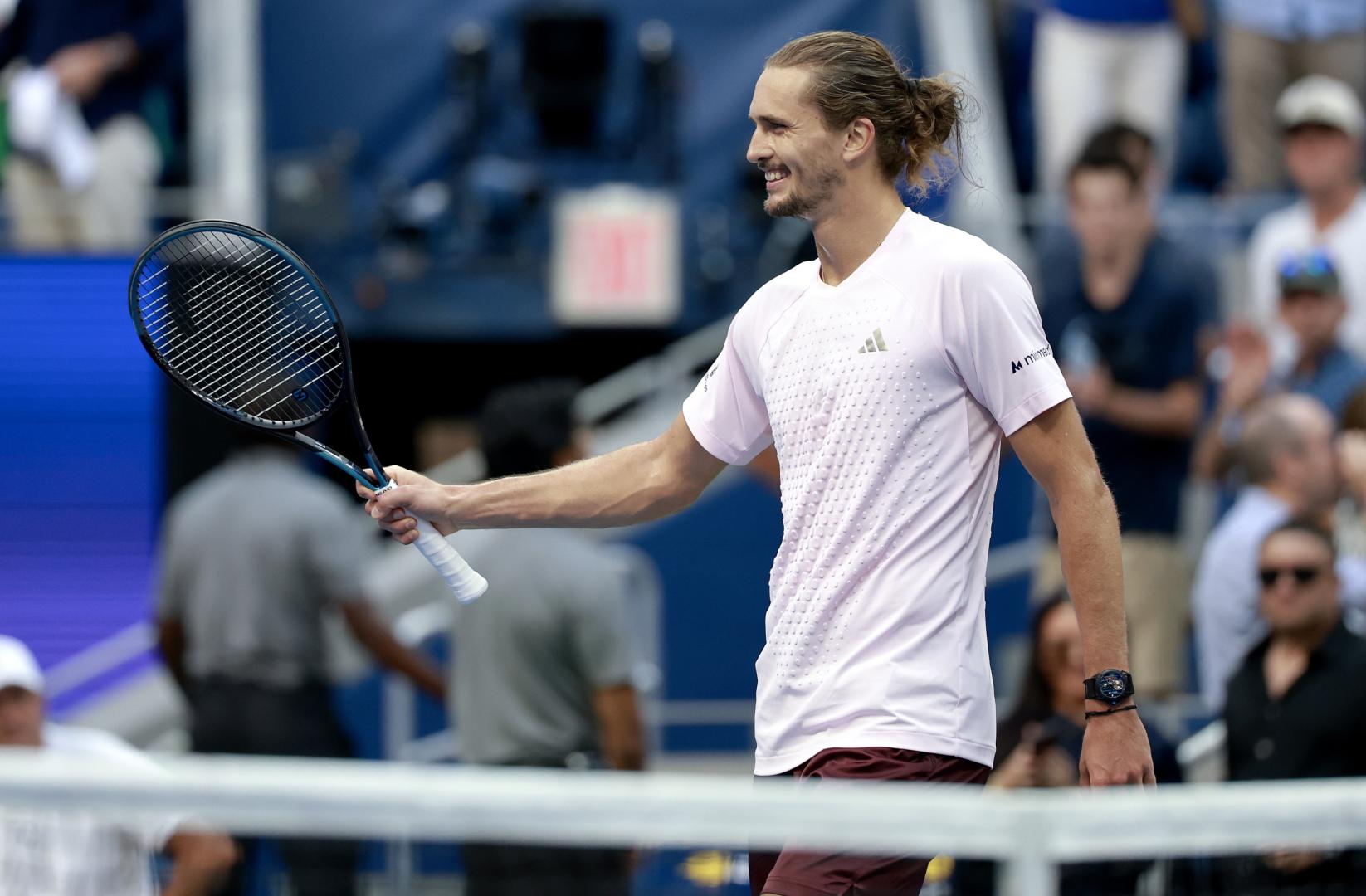 El alemán Alexander Zverev celebra el pase a la final del US Open 2026 tras derrotar al rugo Karen Khachanov