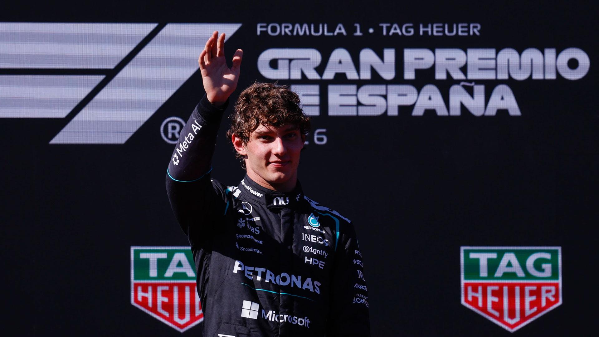 El italiano Andrea Kimi Antonelli (Mercedes), líder del campeonato, ganó este domingo el Gran Premio de España, el decimocuarto del Mundial de Fórmula Uno y la primera carrera de toda la historia disputada en el circuito Madring