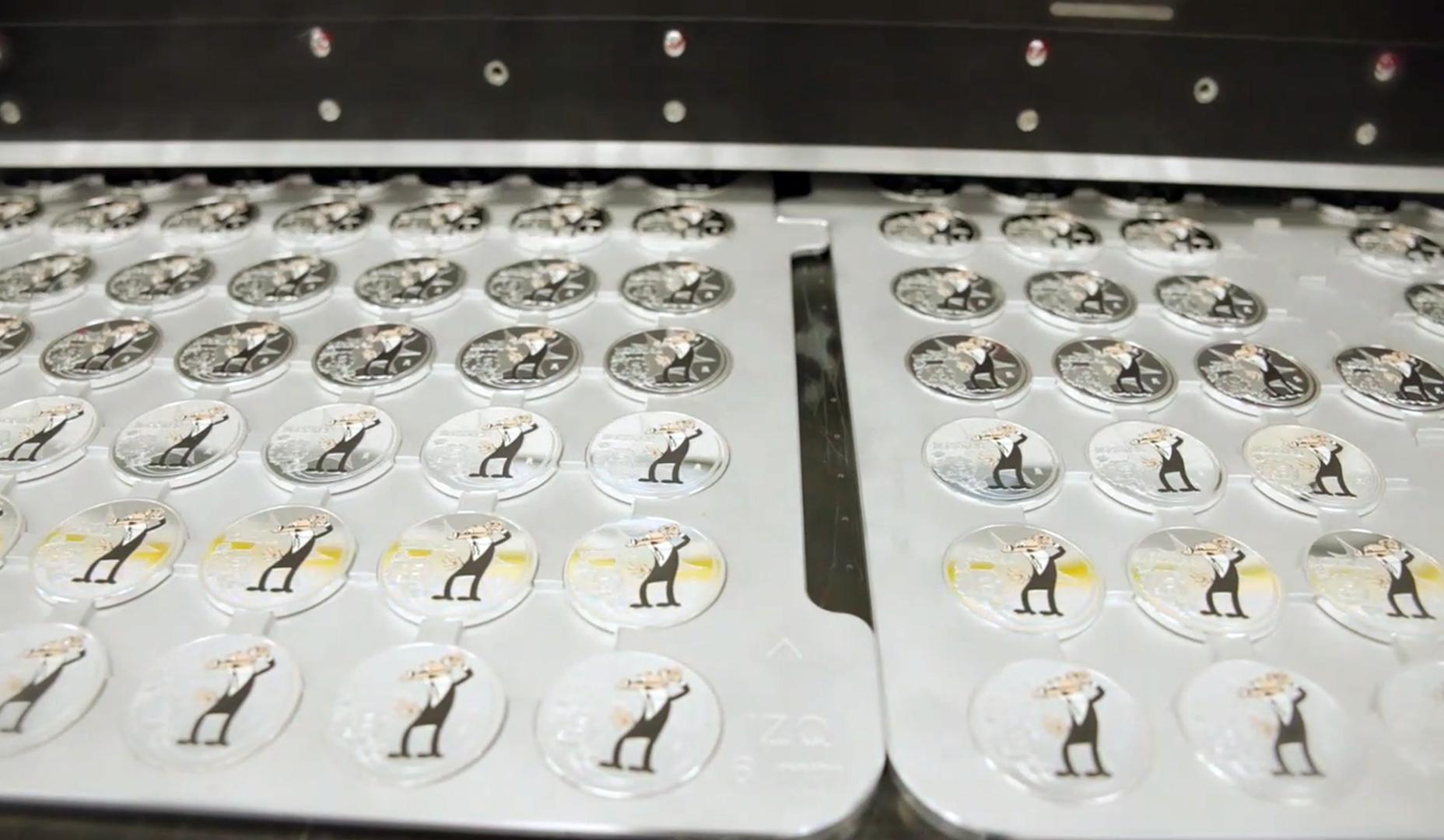 Las nueve monedas saldrán a la venta en octubre.