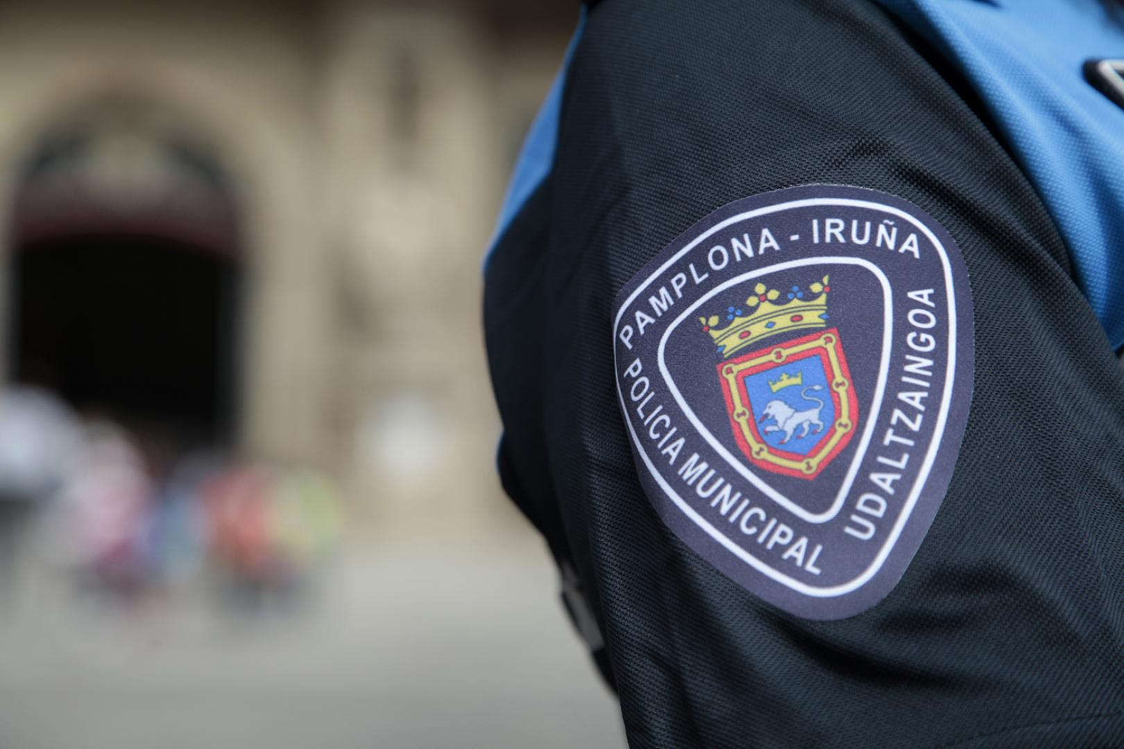 Imagen de un agente de Policía Municipal de Pamplona