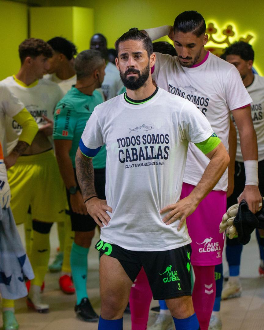 Camiseta en la que podía leerse "Todos somos caballas", en referencia a los habitantes de Ceuta