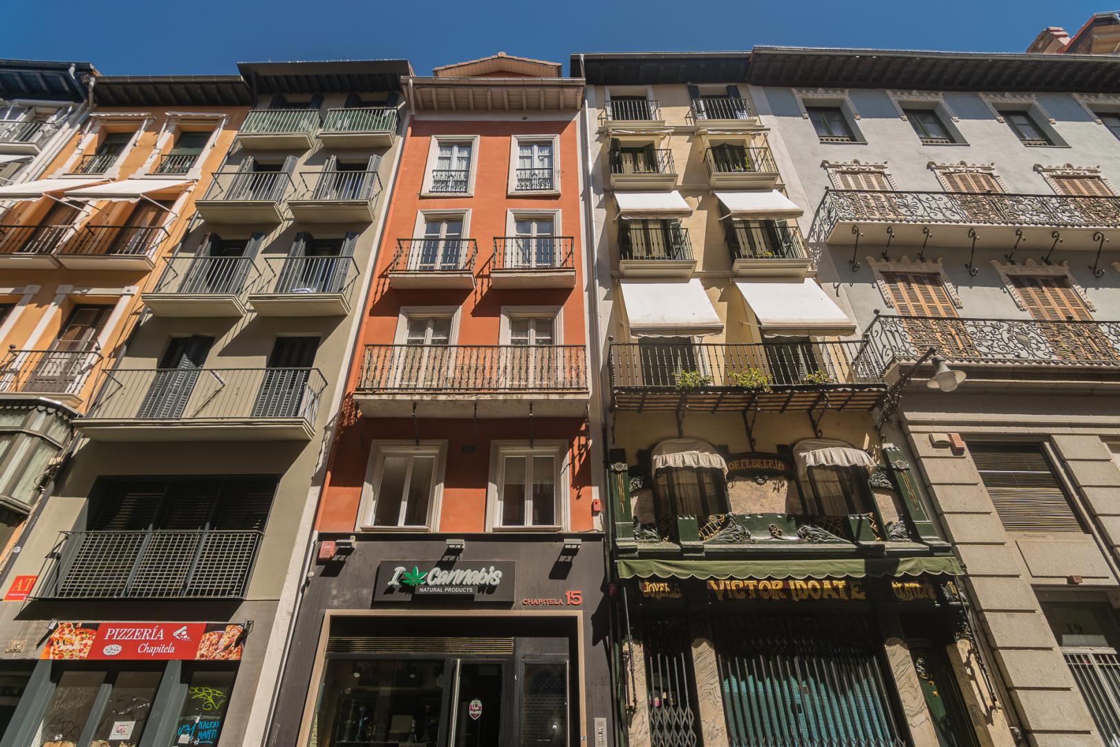Acogedor apartamento en la calle Chapitela