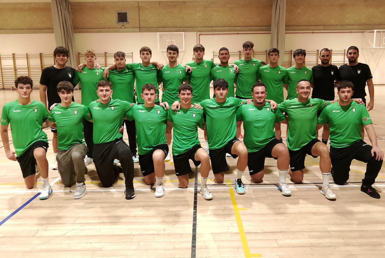 Anaitasuna, filial del equipo de Plata, en el polideportivo Azpilagaña donde entrena varios días a la semana