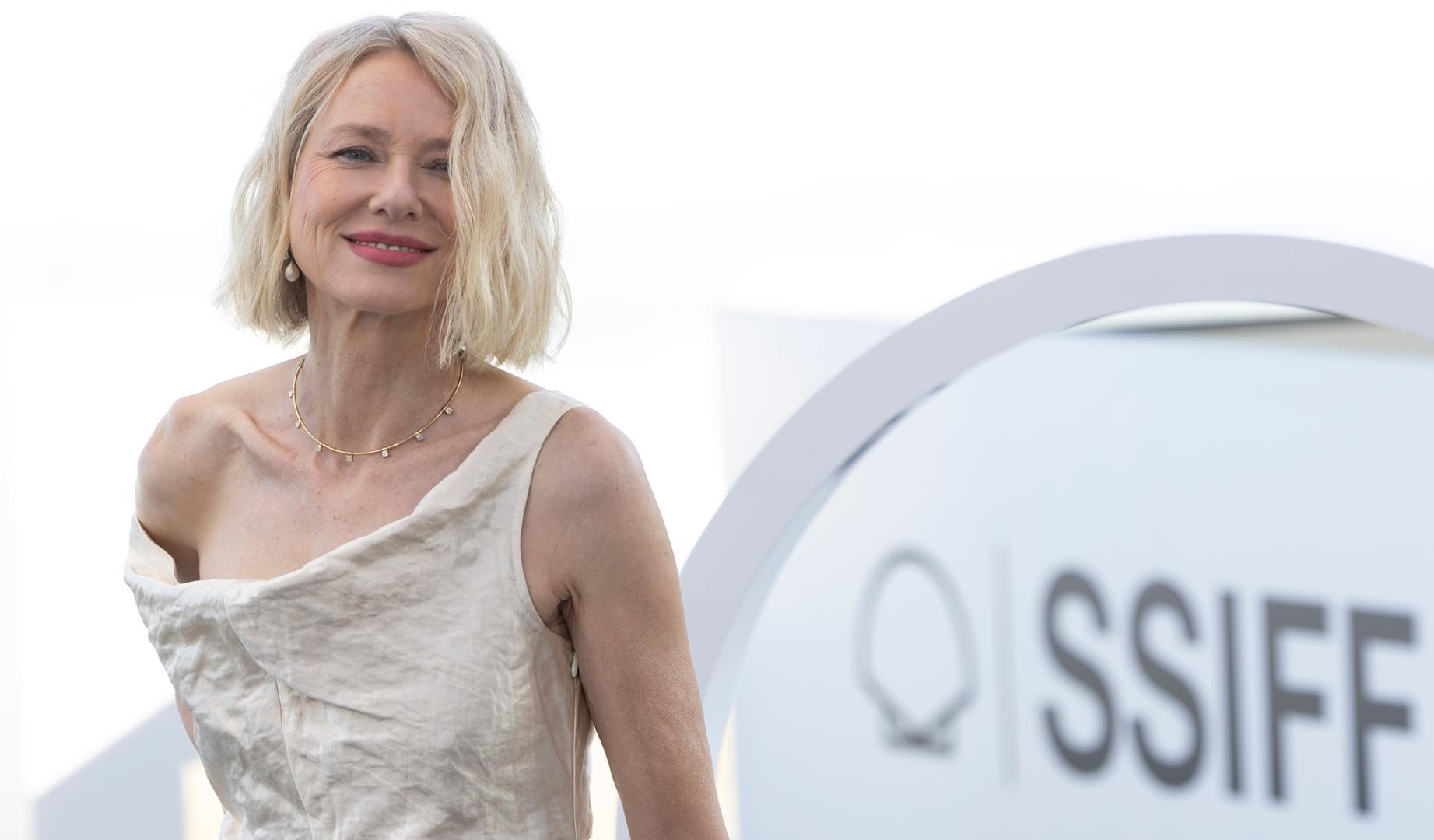 La actriz británica Naomi Watts este sábado durante la presentación de su película 'The housewife' en el Festival de Cine de San Sebastián