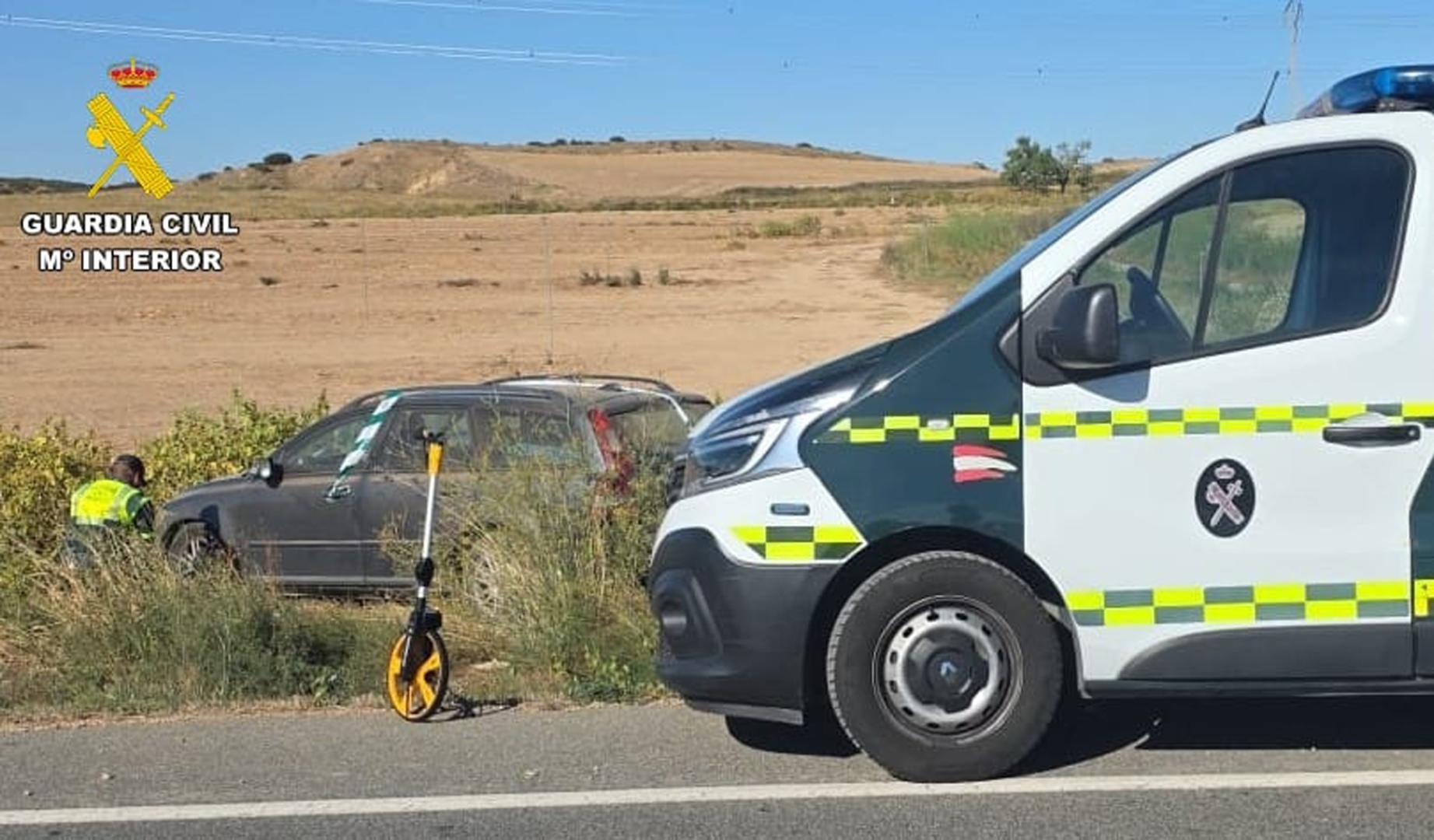 Herido un hombre de 74 años en una salida de vía en Murillo el Cuende