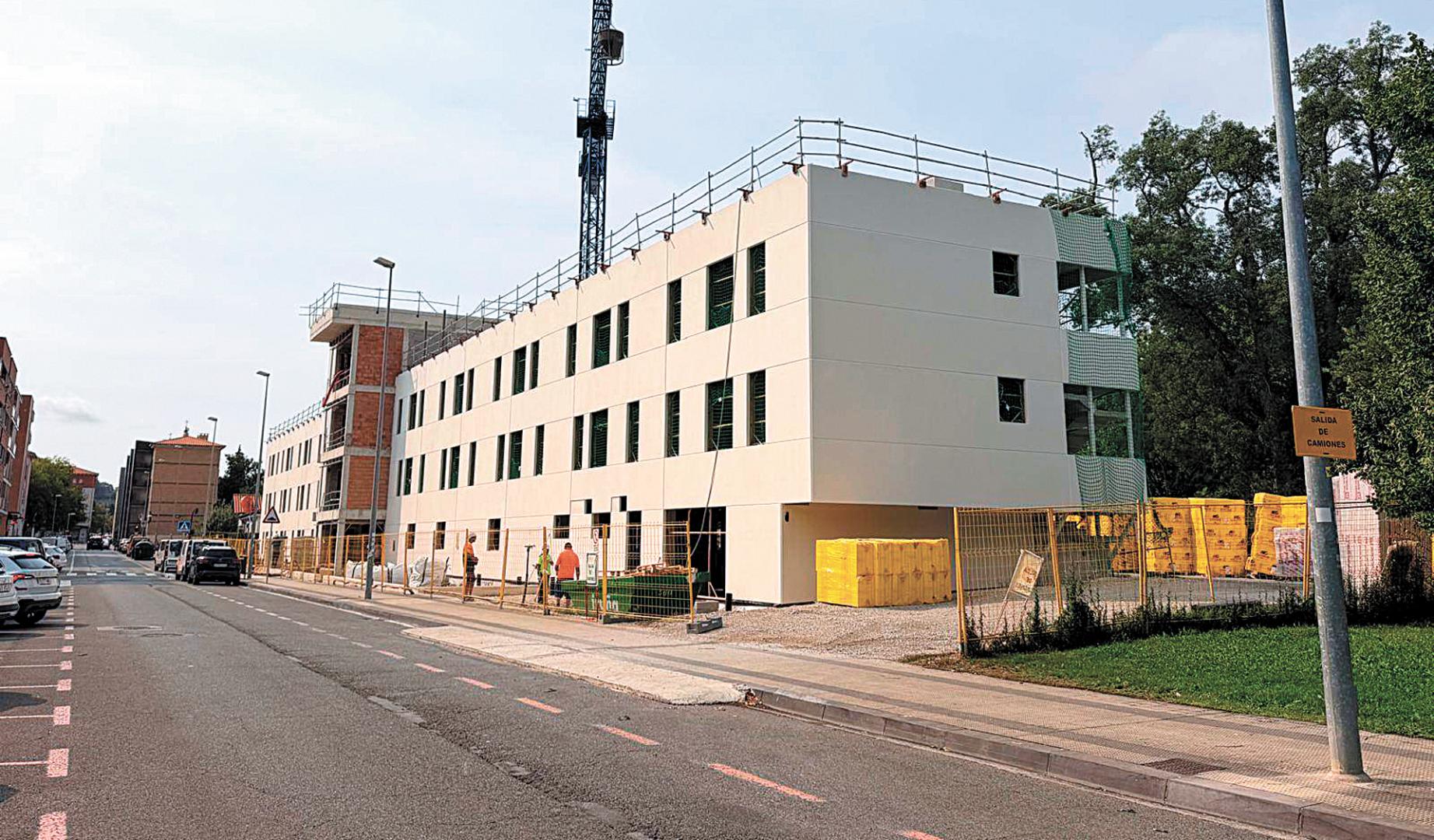 Viviendas colaborativas que se construyen en el barrio de la Txantrea en una imagen de archivo
