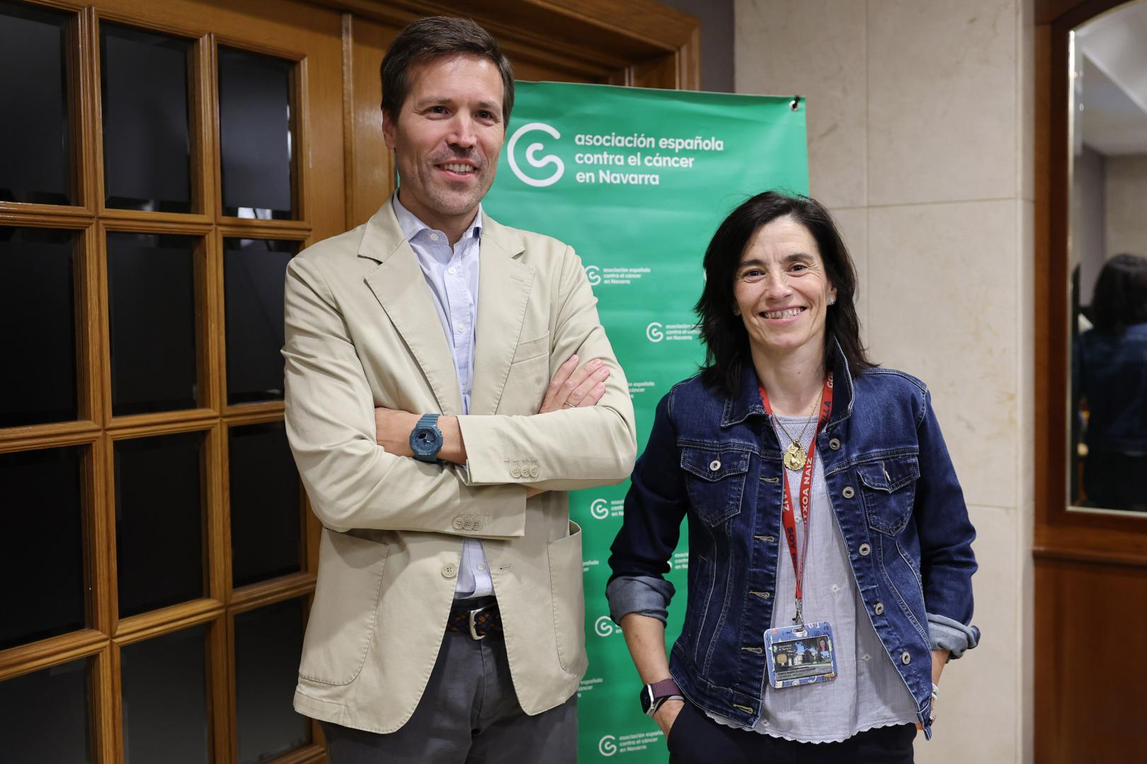 Jaime Gallego y Marta Alonso, investigadores del Cancer Center Clínica Universidad de Navarra
