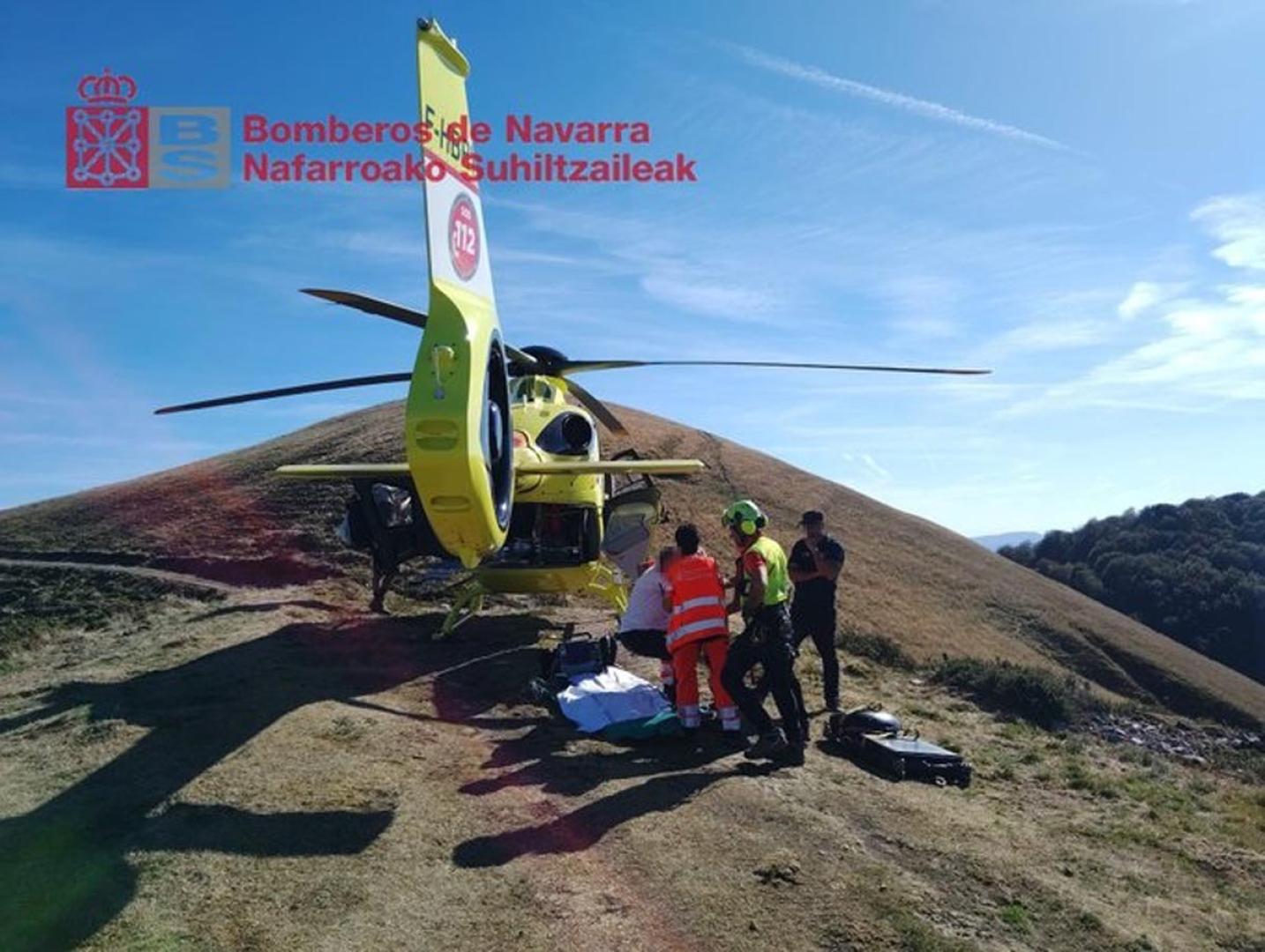 El ciclista fue rescatado en helicóptero y luego trasladado en ambulancia el hospital