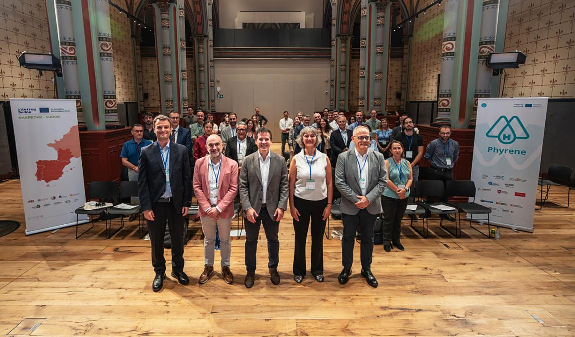 Participantes en la jornada de conclusiones en Pamplona de los proyectos europeos Interreg POCTEFA PHYRENE y SHAREDH2 Interreg SUDOE