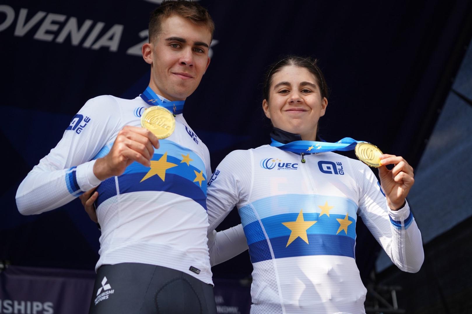 Benjamín Noval y Alejandra Neira, con sus medallas de campeones de Europa CRI