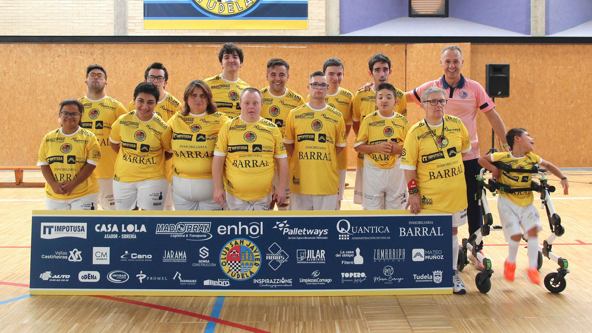 EQUIPOS Y JUGADORES DEL SAN JAVIER INCLUSIVO INOBILIARIA BARRAL: Luca Gómez González, Alexandra Pozos, Castaño, Yaiza Jarauta Jiménez, Daniel Euchev Dinev, Irune Arias Sánchez, Diego Pérez Carvajal, Khady Mbaye Zinedine, Roberto Pérez Cabanillas, Sergio Arnedo Escribano, Marcos Escribano Arellano, Hugo Arévalo De Castro, Aritz García Montero, Fernando Figueras Majada, Mª Rosario Aguado Bienzobas, Mario Letamendi Regla, Abderrahim Safyoun Bekhti y Marc Rodríguez Rey