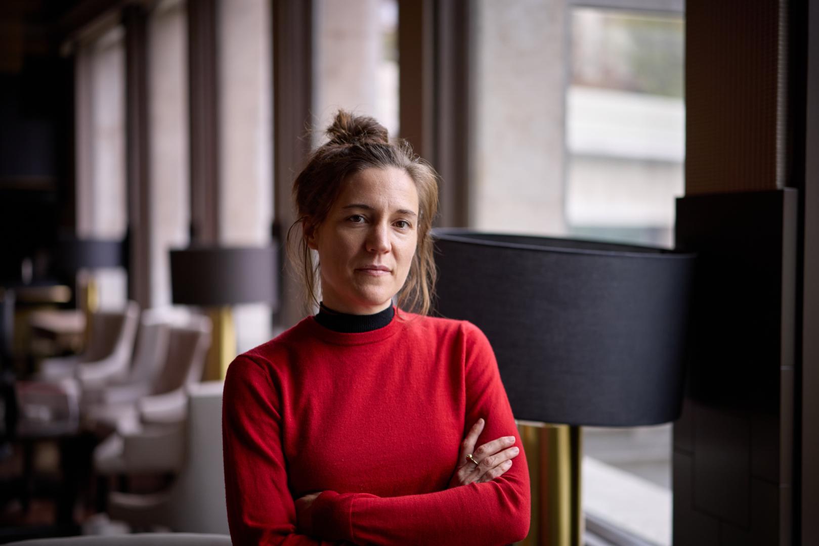 La directora de cine Carla Simón Pipó (Barcelona, 1986), retratada este domingo en el Hotel Tres Reyes de Pamplona.