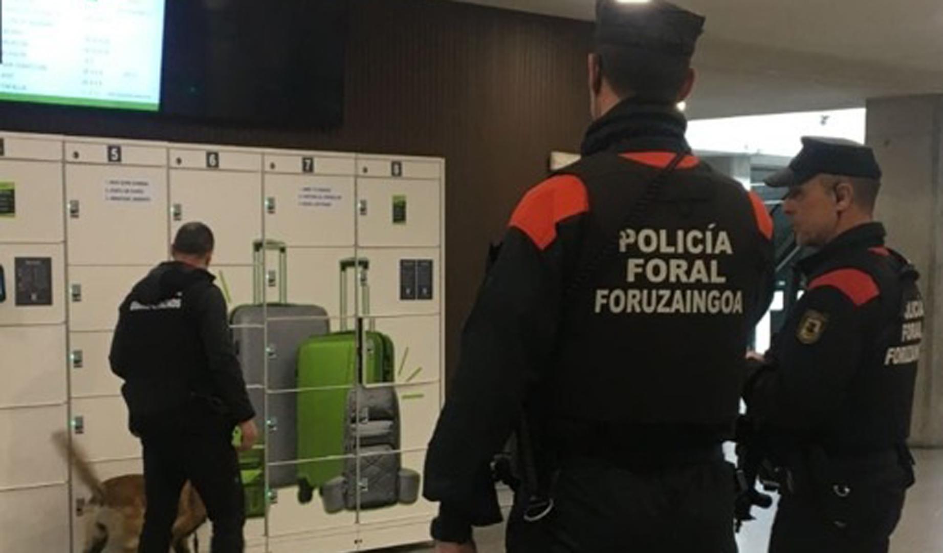 Un policía foral fuera de servicio frustra un robo con violencia en Bilbao