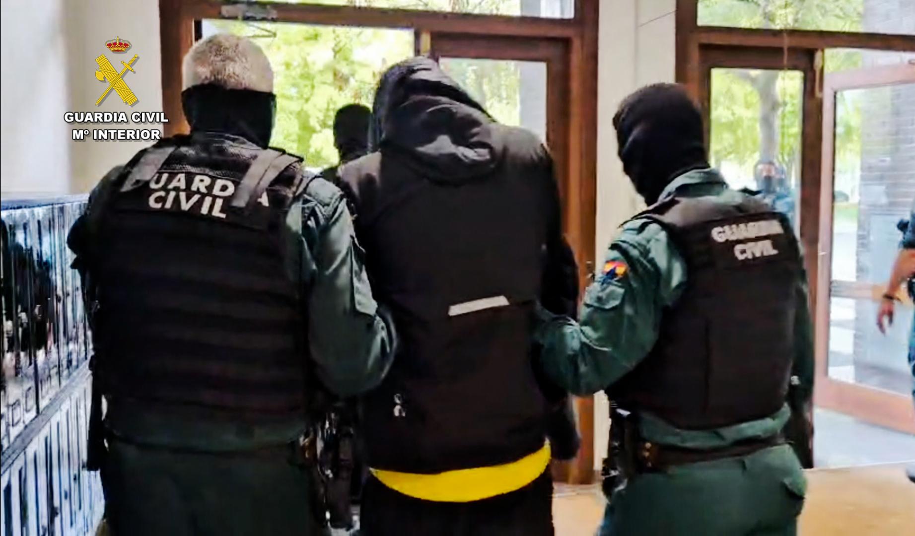 Cinco detenidos en Vitoria vinculados a un grupo violento juvenil denominado "015"