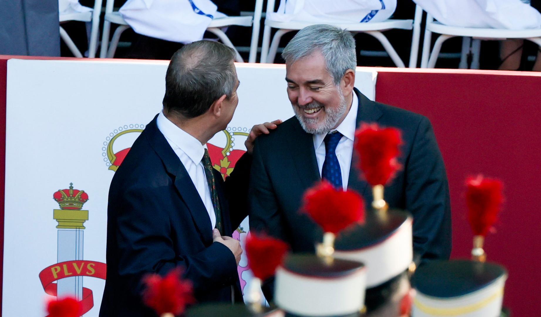 Fernando Clavijo, presidente canario, este 12 de octubre en el desfile nacional