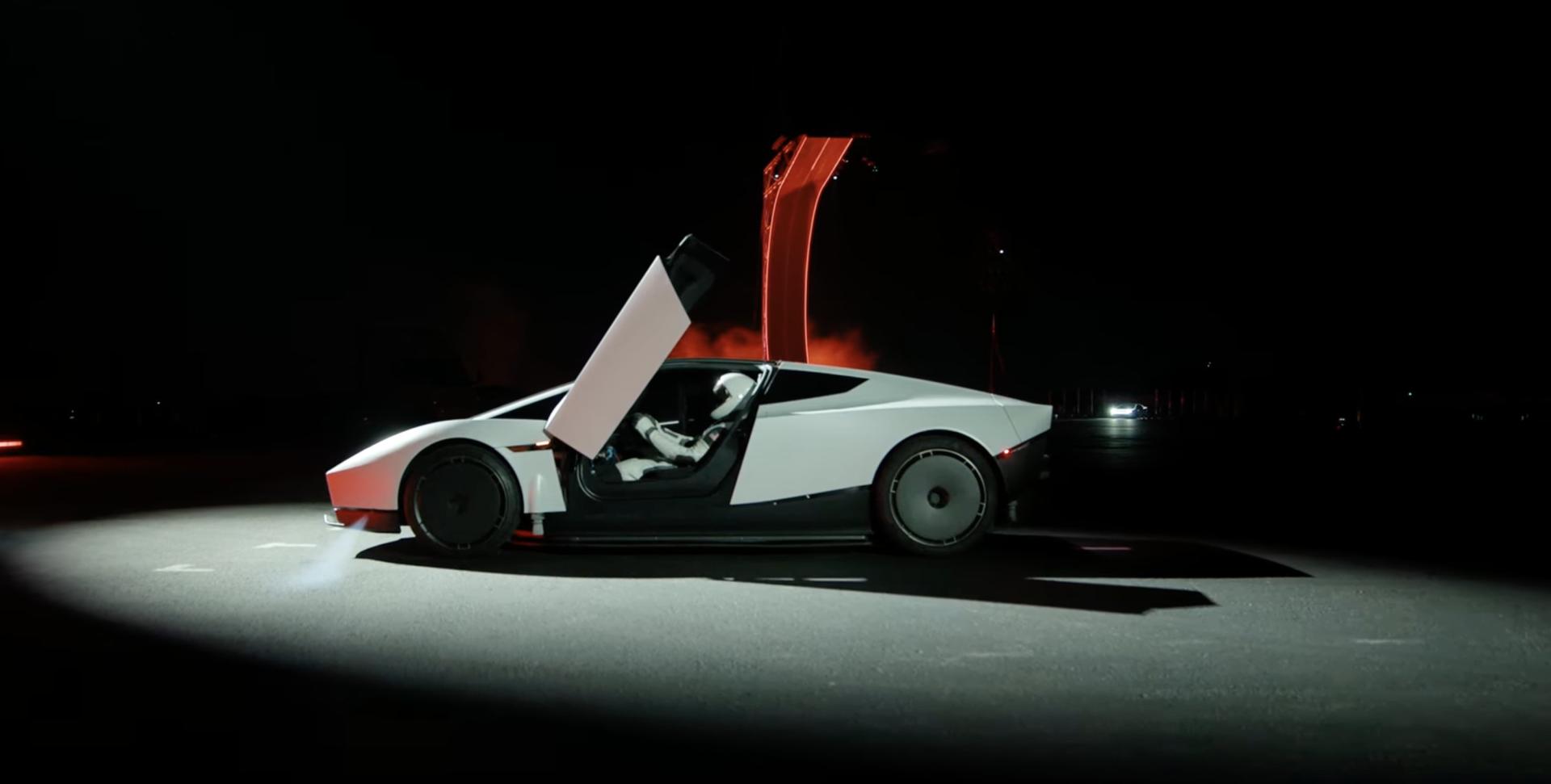 Tesla presenta un Roadster capaz de volar y acelerar de 0 a 100 en menos de un segundo