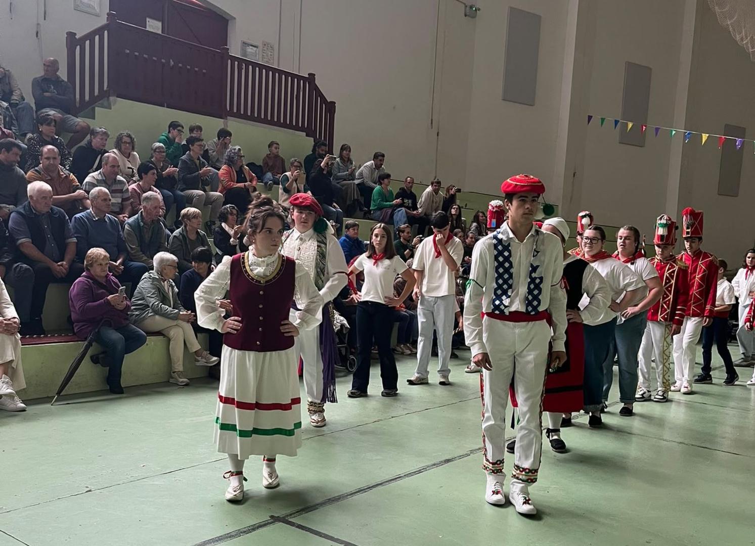 Jornada festiva por los 10 años del colegio transfronterizo Valcarlos-Arnegi