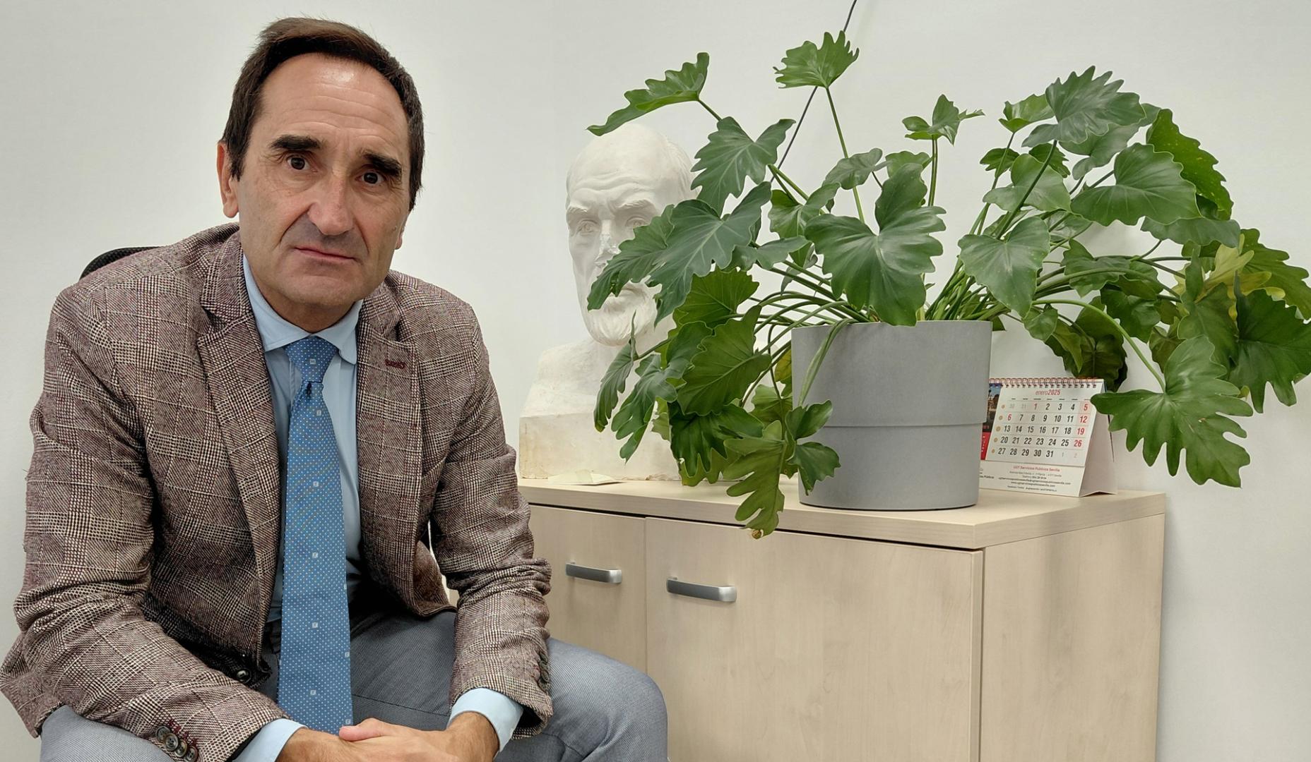 El catedrático de Psiquiatría en la Universidad de Sevilla e investigador en 'MenteScopia' Bernardo Crespo-Facorro