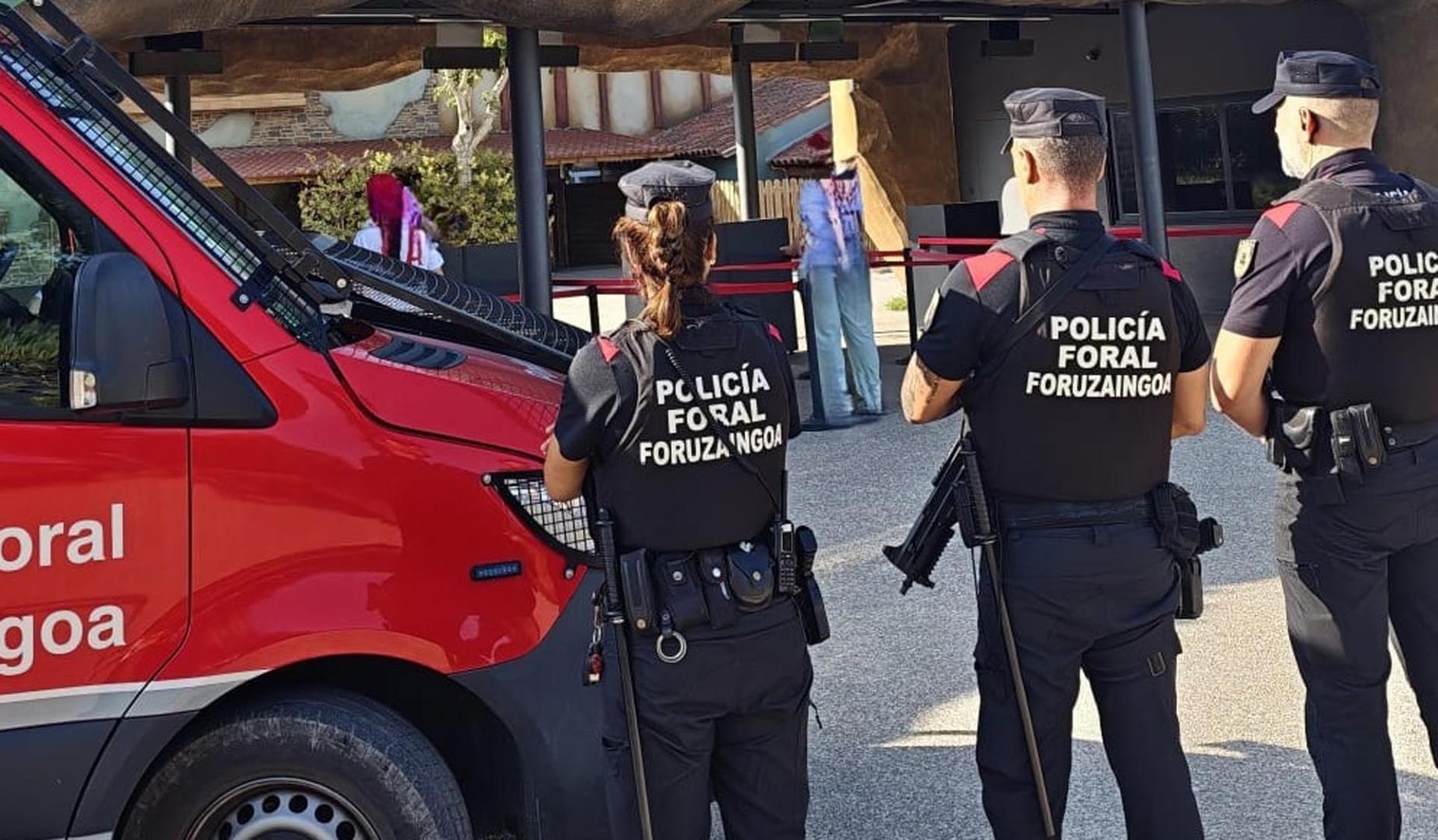 Tres agentes de la Policía Foral