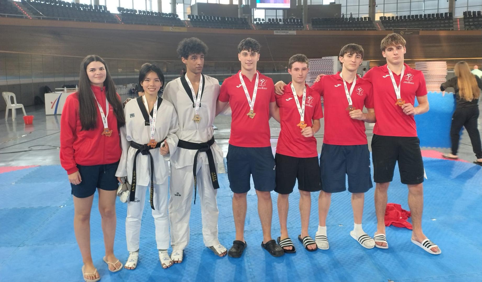 Medallistas en el Open Mallorca de taekwondo