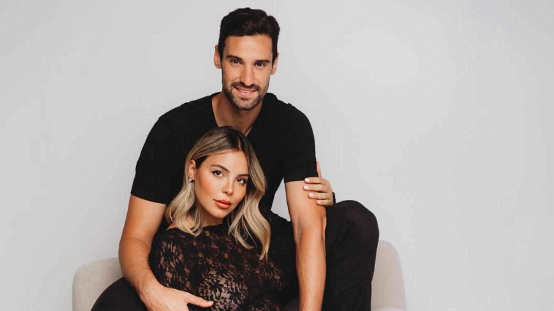 El portero Sergio Rico y su mujer, la influencer Alba Silva
