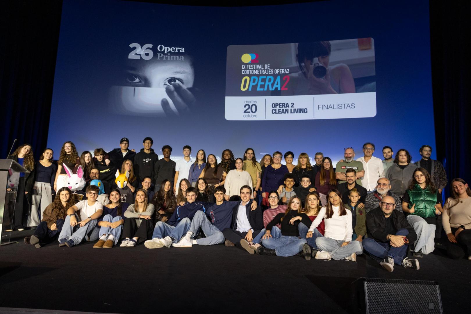 Imagen de los participantes en el Concurso de Cortos Opera2
