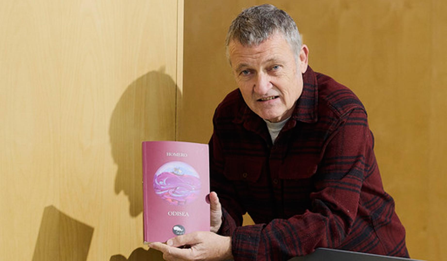 El pamplonés Matias Mujika, Premio Euskadi de Literatura en la modalidad de traducción