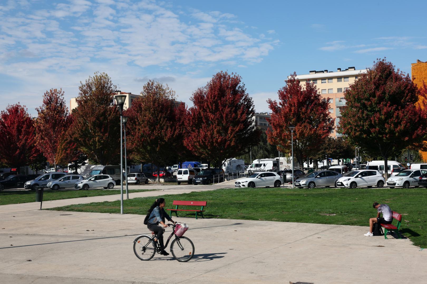 A: EDUARDO BUXENS F: 16 OCTUBRE 2026 L: PAMPLONA , T: PASEO ANELIER , PROYECTO CONSTRUCCIÓN DE DOS TORRES DE VIVIENDAS