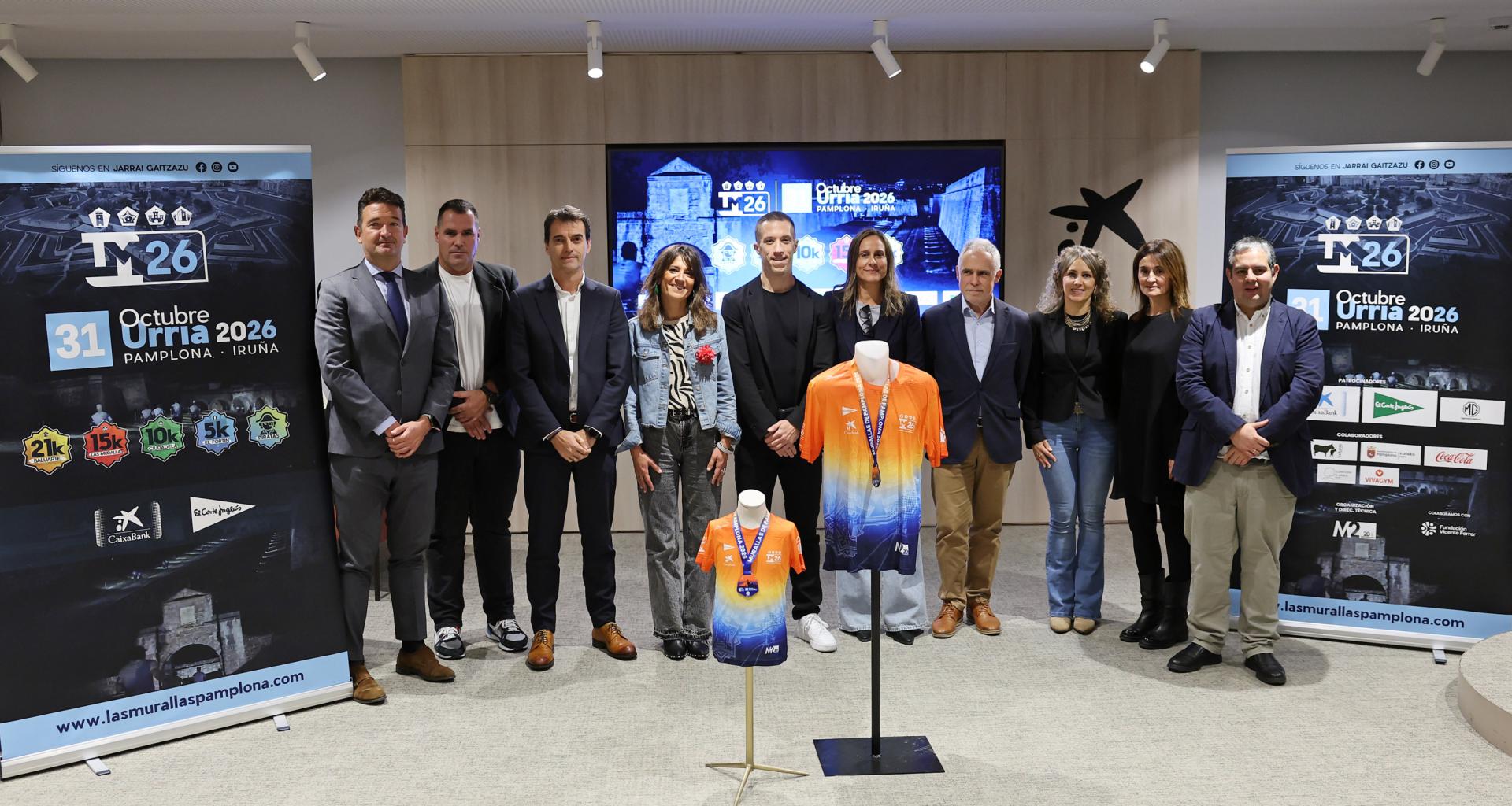 en la presentación de la XIII Carreras Las Murallas de Pamplona
