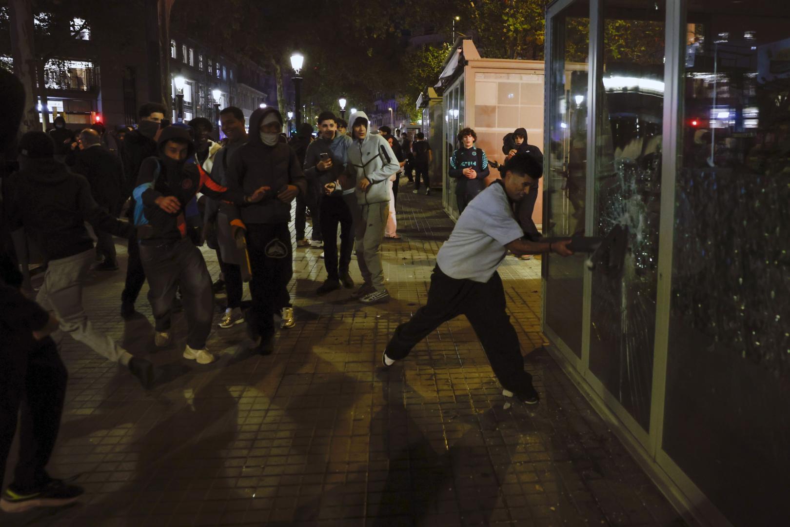 Imagen de los destrozos y saqueos de comercios de este fin de semana en Barcelona