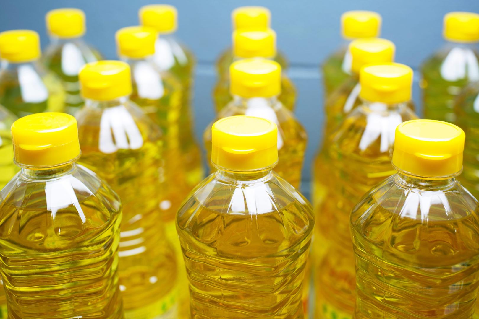 El aceite de girasol desbanca a los huevos como el alimento que más ha encarecido su precio en el último año