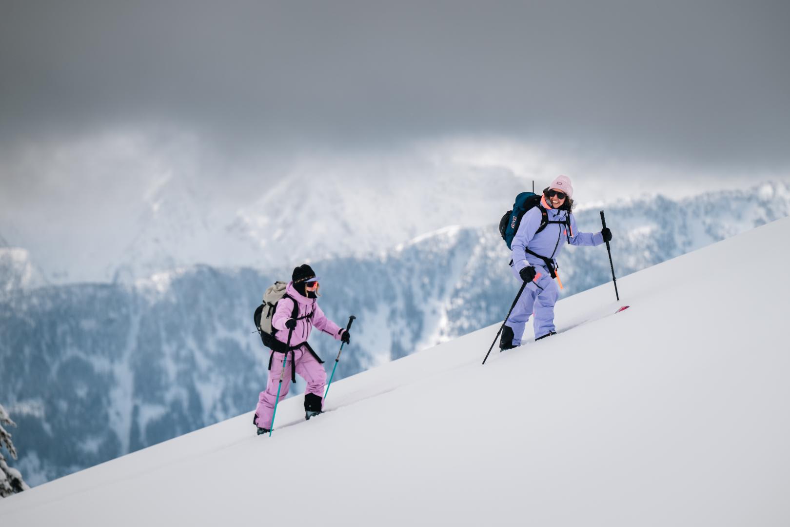 Una imagen de ‘Biscuits’, cortometraje de ‘freeride’ protagonizado por Nat Segal y Erin Spong.