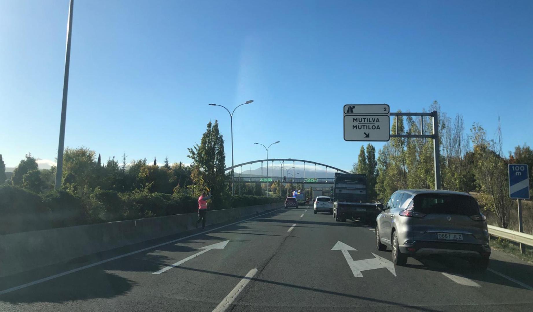 Accidente entre dos vehículos este miércoles en la PA-30