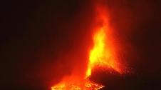Imágenes del volcán Etna, cerca de Catania (Italia), que este viernes 5 de agosto entró en erupción