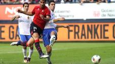 Imágenes del partido entre Osasuna y el Zaragoza, en el que los rojillos se impusieron 3-0 durante la novena jornada del Fútbol de Primera División.