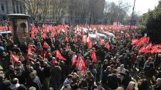 Movilizaciones convocadas por UGT y CCOO en las principales ciudades españolas como protesta y rechazo a la reforma laboral aprobada por el Gobierno de Rajoy.