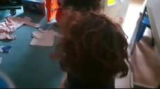 Vídeo: Empiezan unas rebajas marcadas por las restricciones