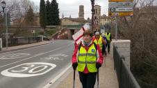 Doce peregrinos del Grupo Tudelanos han salido este viernes por la mañana en dirección a Javier. Esta tarde llegarán a la Ermita de Nuestra Señora del Yugo y regresarán a Tudela a dormir. Mañana retomarán la marcha junto al grueso de la expedición ribera que estará compuesta por alrededor de 1.500 peregrinos.
