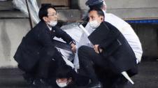 Fumio Kishida ha sido evacuado tras una explosión durante su visita al puerto de Saikazaki en la ciudad de Wakayama