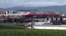 La planificación del nuevo barrio de Donapea, al sur de Pamplona, va tomando forma. El nuevo desarrollo urbanístico prevé la construcción de 5.000 viviendas, la mitad de ellas protegidas, en la denominada meseta de Donapea; la modificación de la entrada sur a Pamplona por la avenida de Zaragoza; y la generación de un gran parque natural.