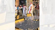 Así caía el granizo en una terraza del centro de Pamplona