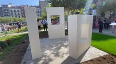 Dentro de los actos organizado con motivo del 600 aniversario del Privilegio de la Unión, este sábado ha sido inaugurada en la plaza del Castillo la escultura ‘1423’, ganadora del Concurso Internacional de Escultura Urbana de la Ciudad de Pamplona.