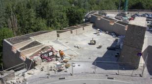 Estado actual de las obras de rehabilitación del baluarte de Parma, donde el corralillo Estado actual de las obras de rehabilitación del baluarte de Parma, donde el corralillo