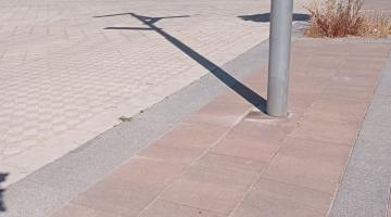 plaza xavier mina Poste serrado donde se encontraba la placa de Plaza Xavier Mina, en el barrio de Arrosadía. ¿Dónde está?