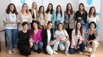 Reconocimiento del Colegio Oficial de Navarra a las nuevas enfermeras especialistas