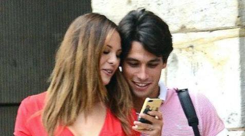 El futbolista Jota Peleteiro y Jessica bueno se casan El futbolista Jota Peleteiro y Jessica bueno se casan