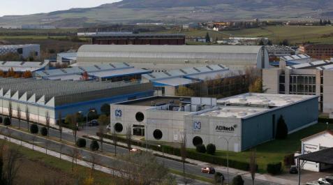 Cigudosa y Ayerdi conocen los avances en movilidad sostenible en NAITEC Cigudosa y Ayerdi conocen los avances en movilidad sostenible en NAITEC