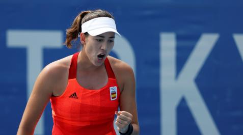 Garbiñe Muguruza Garbiñe Muguruza celebra uno de los puntos ante Van Uytvanck