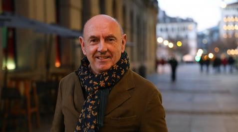 El director y productor de documentales y autor de libros sobre el terrorismo de ETA, Iñaki Arteta Orbea, ayer en Pamplona. El director y productor de documentales y autor de libros sobre el terrorismo de ETA, Iñaki Arteta Orbea, ayer en Pamplona.