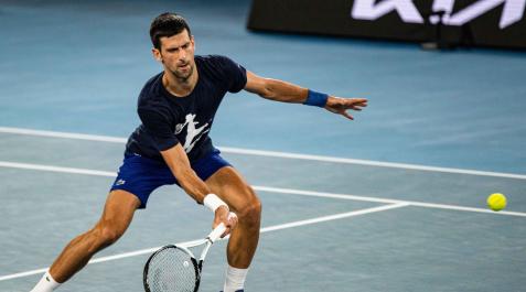 El serbio Novak Djokovic, durante un entrenamiento El serbio Novak Djokovic, durante un entrenamiento